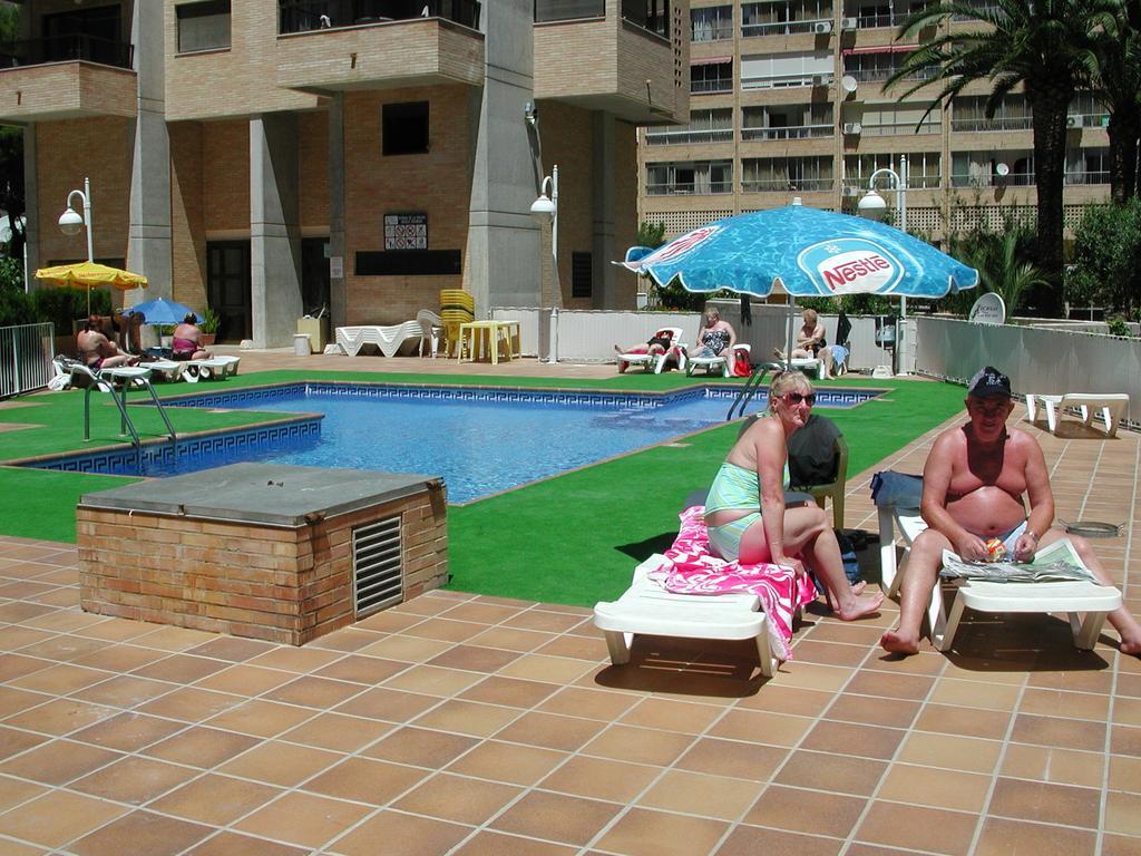 Apartamentos San Diego เบนิดอร์ม ภายนอก รูปภาพ
